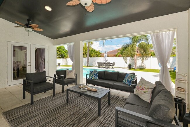 Photo - 3345 SW Frankford St