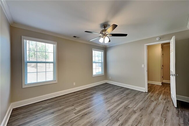 Photo - 2912 Noah Dr