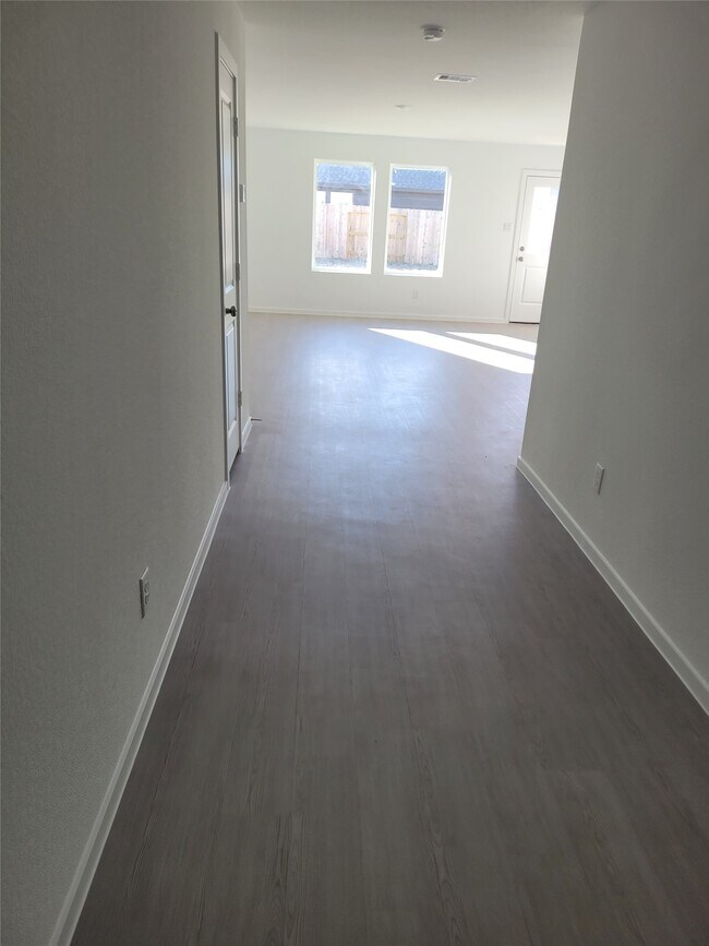 Photo - 9011 Arctic Rockfish Dr