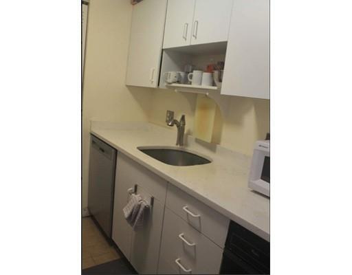 Building Photo - 122 Tudor St Unit A