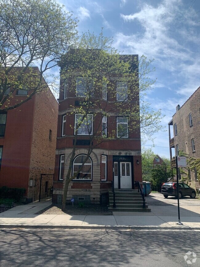 Building Photo - 1303 W Flournoy St Rental