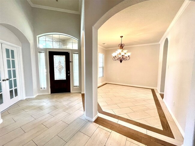 Photo - 23606 Rollinford Ln