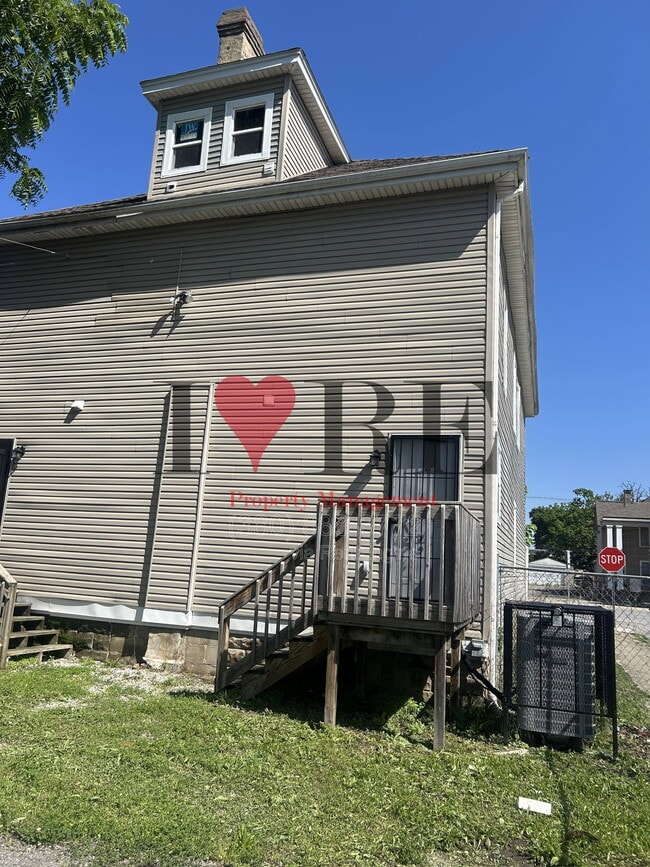 Photo - 1283 W Broad St
