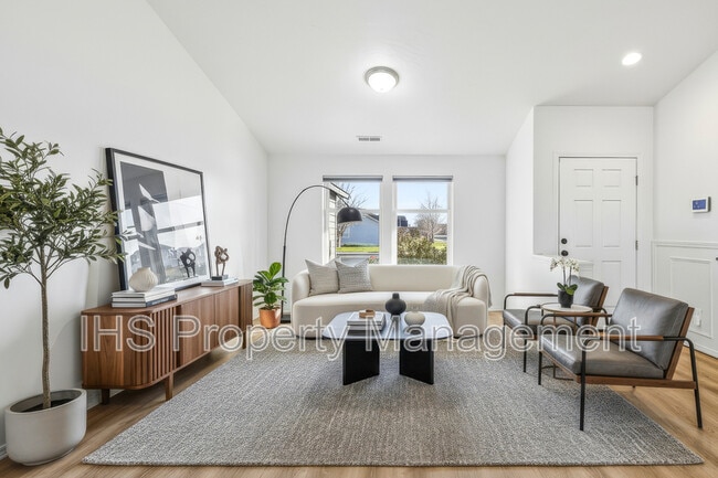 Photo - 6218 Ochoco Ln