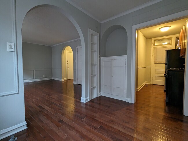 Photo - 542 W Surf St Unit 542-2S