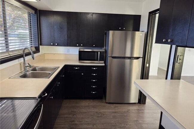 Photo - 207 March Dr NE