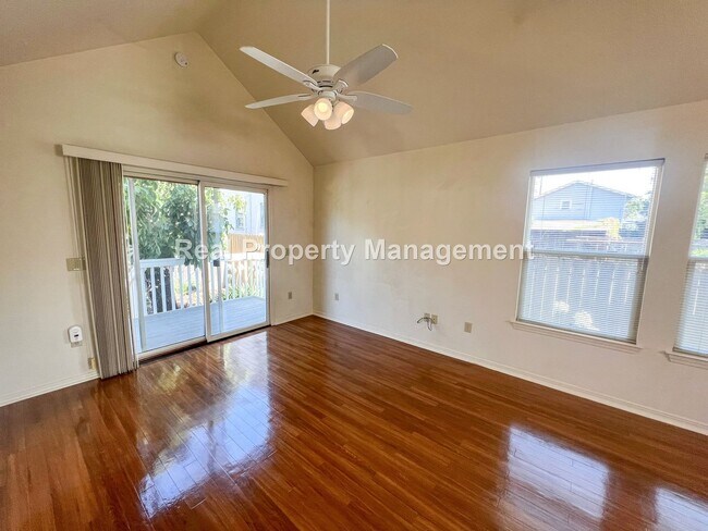 Photo - 969 Pismo Street Unidad 5