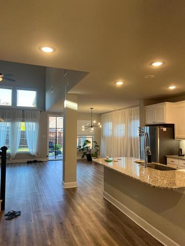Photo - 356 Moonvine Dr