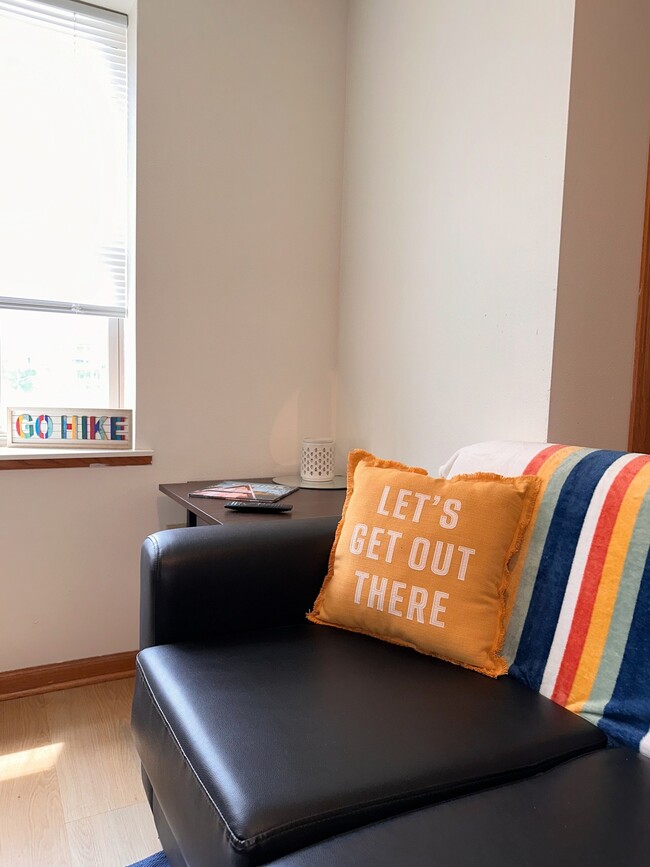 Collegiate Campus Apartments