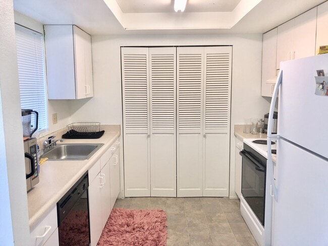 Photo - 2 Bedroom Duplex in Lynnwood.