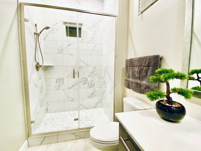 Photo - 2506 E Pleasant Ln