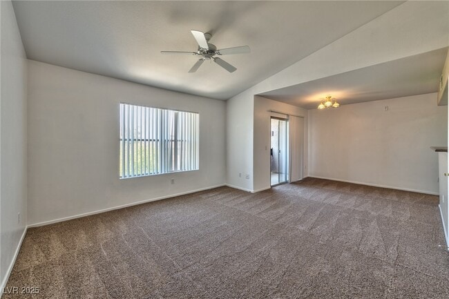 Photo - 45 Maleena Mesa St Unit 724