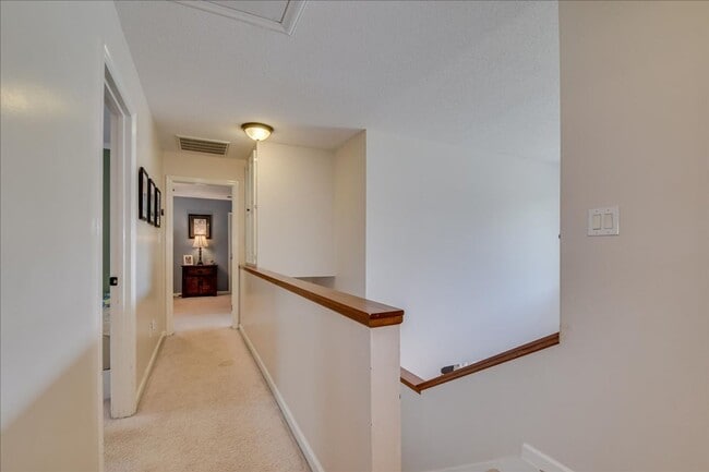 Photo - 1156 Parkside Trail