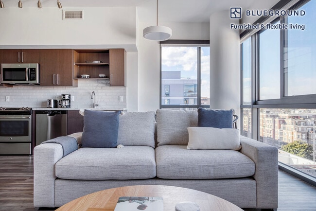 Photo - 1255 22nd St NW Unidad FL8-ID858