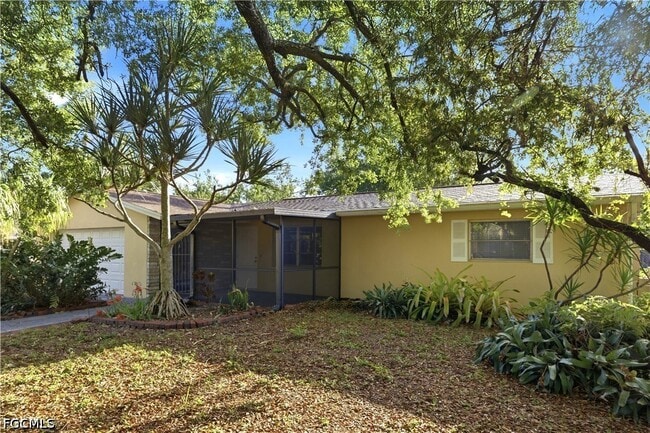 Photo - 4652 Siesta Cir