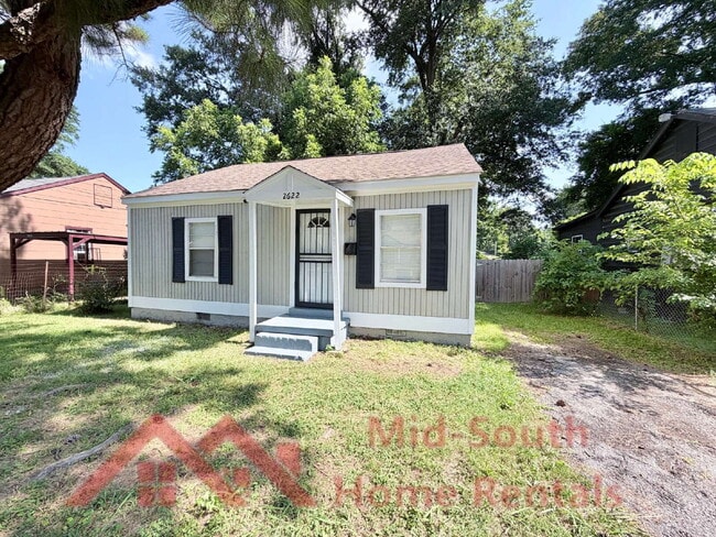 Photo - 2622 Whitman Ave