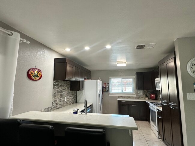 Photo - 1220 Oakdale St