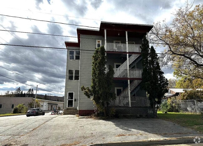 Building Photo - 39 Kimball Ave Unit B Rental
