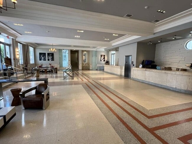 Photo - 435 21st St Unidad 116