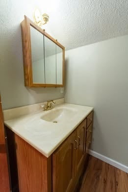 Photo - 40324 Lynn Rd