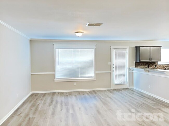 Photo - 1575 Wildflower Dr