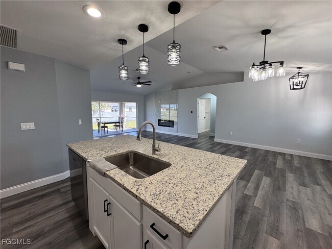 Photo - 1021 NW 10th Ave