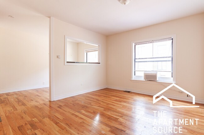 Photo - 820 W Waveland Ave Apartamentos Unidad 04