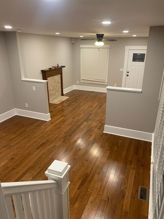 Photo - 34-36-36 W California Ave Apartamento Unidad 36 West California Ave