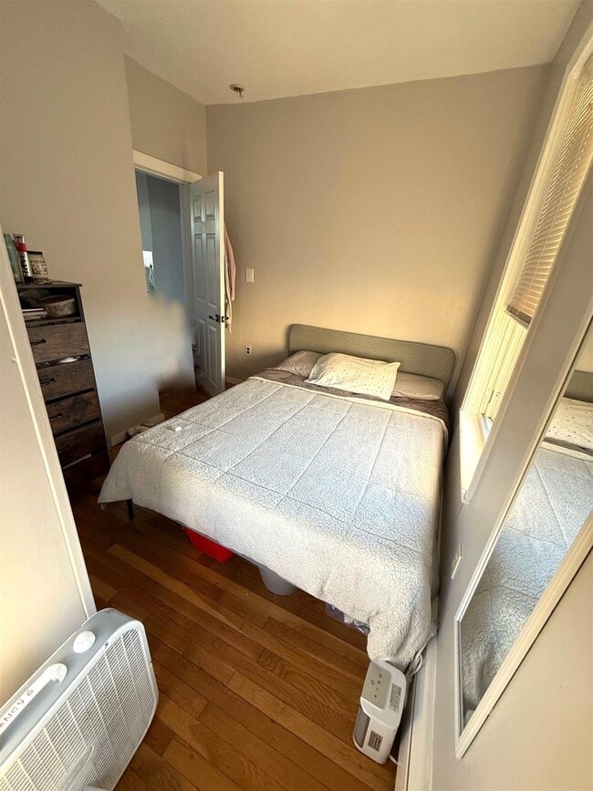 Photo - 9 Houghton St Unit 2