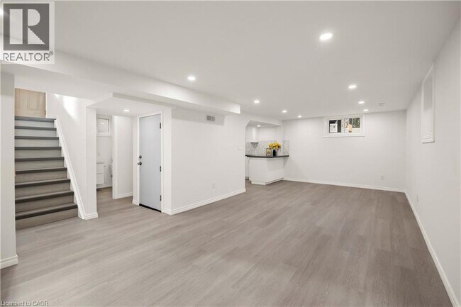 Photo - 60 Champlain Ave