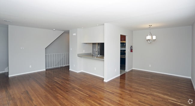 Interior Photo - Rachel Gardens Rental
