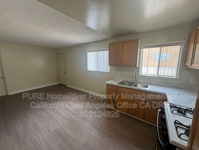 Photo - 14601 Osage Ave