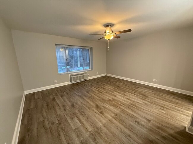 Photo - 744 W Gordon Terrace Unit 104