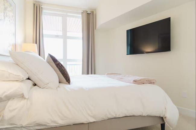 Photo - 315 24 Av SW Unit 318