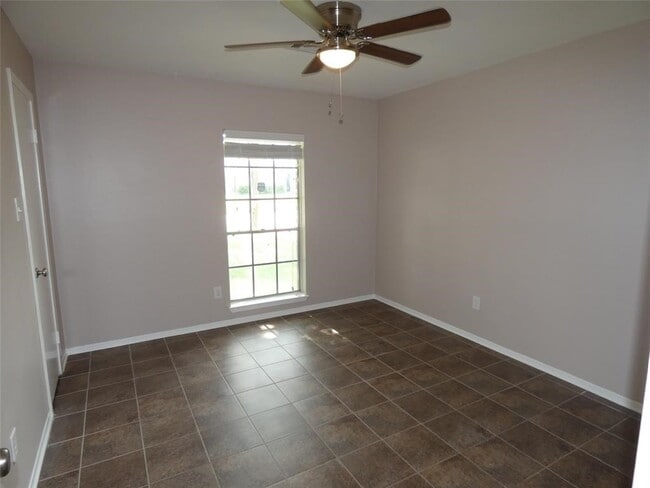 Photo - 3406 Rockyridge Dr