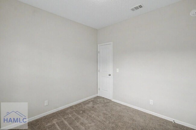 Photo - 454 Brightleaf Cir