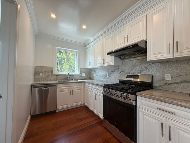 Photo - 261 Dolores St