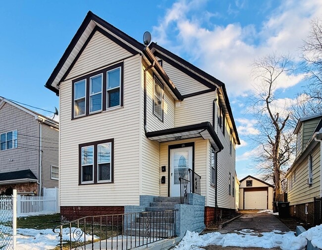 Photo - 86 W Main St