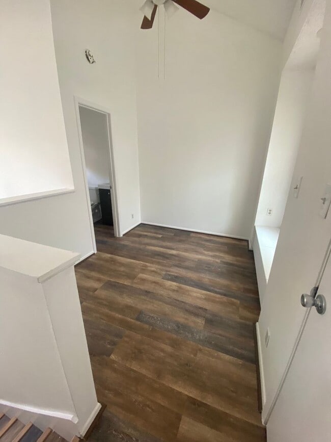 Photo - West Campus 1x1