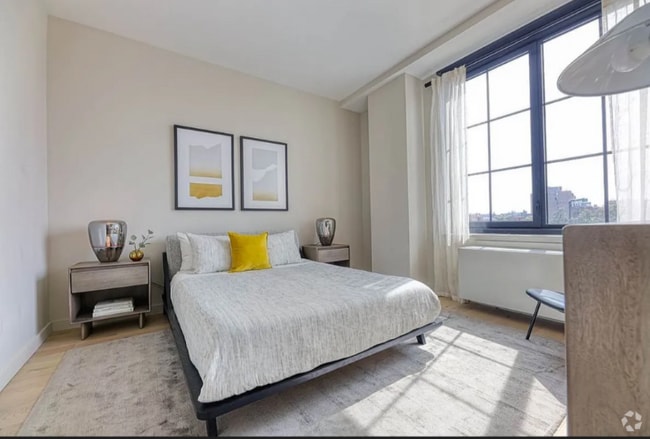 Building Photo - 144-77 Northern Blvd Rental