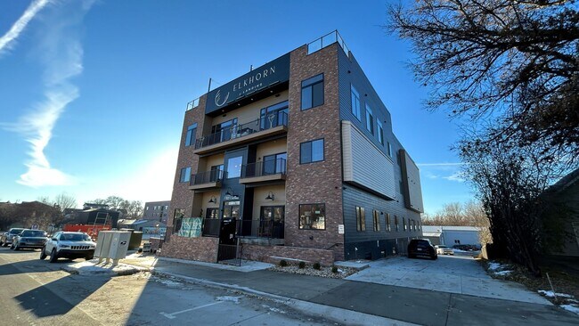 Photo - Elkhorn Landing Rentals (20605 Elkhorn Dr.) Unit #204