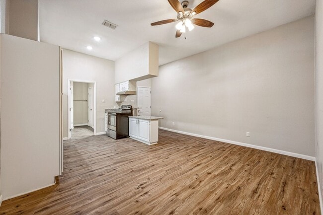 Photo - 778 N Belknap St Unidad 778 N. Belknap St. #101
