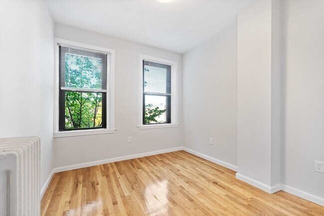 Photo - 35 Grove St Unit 10