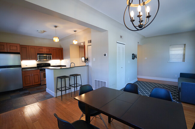 Photo - 601 Westgate Ave Condo Unit #B