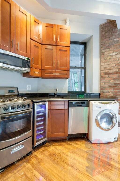 Photo - 250 Mott St Unit 8