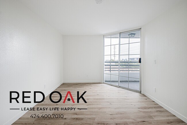 Photo - 4320 S Centinela Ave Unit 204