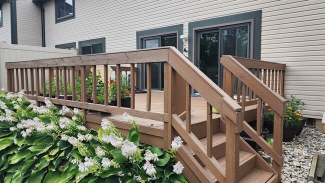 Photo - 1226 Charleston Ct