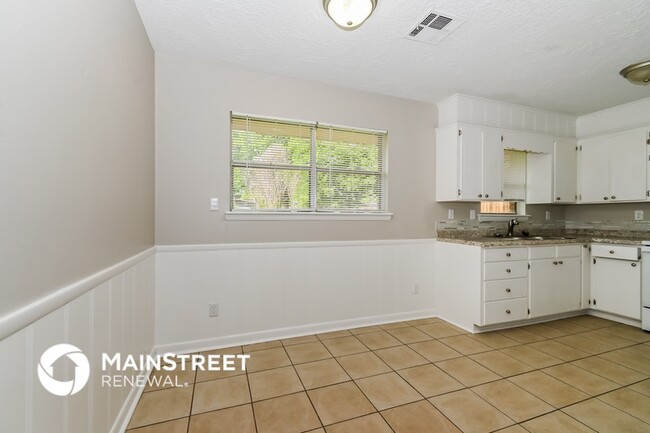 Photo - 1628 Avondale Dr