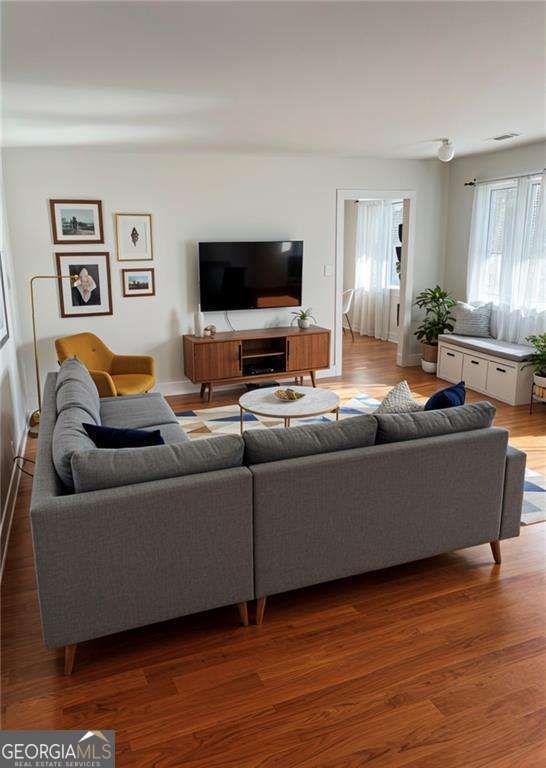 Building Photo - 1685 Chevron Way Unit APT-1