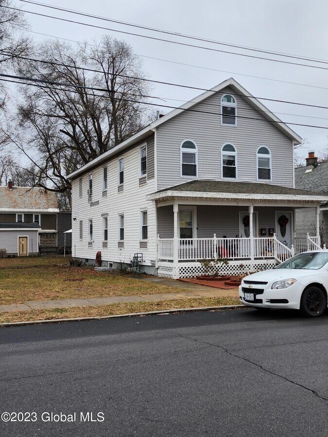 Photo - 2706 Turner Ave Unit 2nd Floor